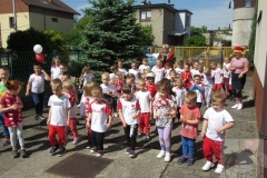 Dzień Dziecka grupa "Pszczółki" i "Misie"