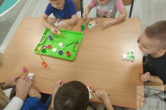 Dzień Pluszowego Misia 2022 grupa "Jeżyki"