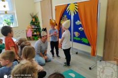 Międzynarodowy Dzień Teatru grupa "Pszczółki"