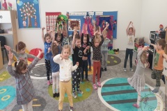 Międzynarodowy Dzień Teatru grupa "Wiewiórki"