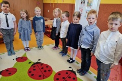 Święto Flagi grupa "Wiewiórki"